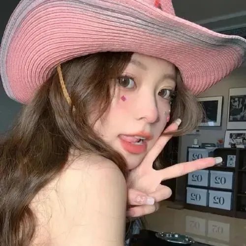 盛开的女人